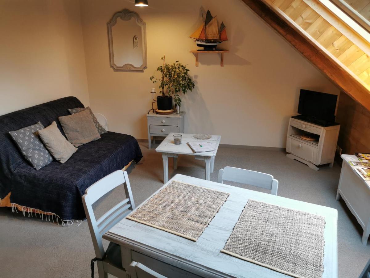 Chez Yann Et Valerie Apartment ปง-ตาเวน ภายนอก รูปภาพ