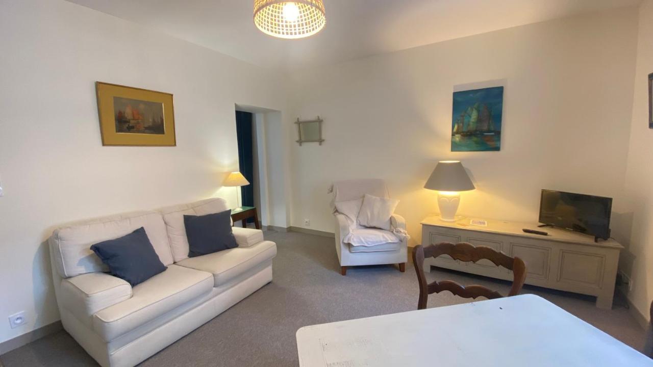 Chez Yann Et Valerie Apartment ปง-ตาเวน ภายนอก รูปภาพ