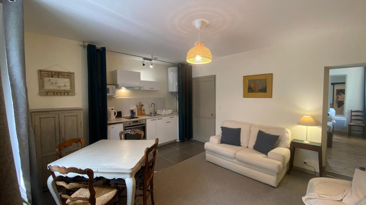 Chez Yann Et Valerie Apartment ปง-ตาเวน ภายนอก รูปภาพ